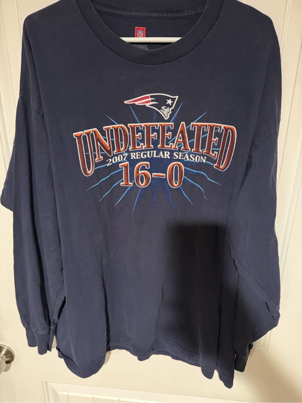 NFL Patriots 'Undefeated 16-0' Long Sleeve Shirt